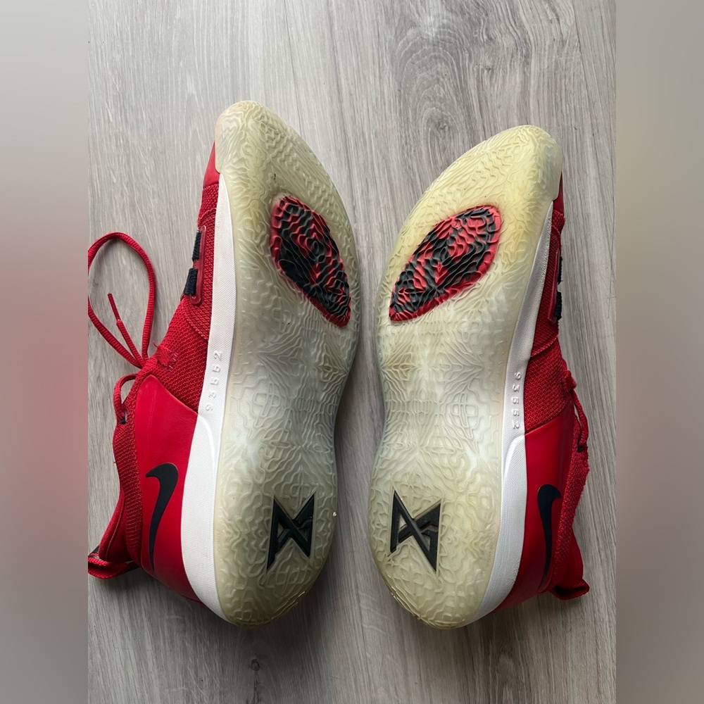 Nike Red‎ Athletic Sneakers - Picture 4 of 6